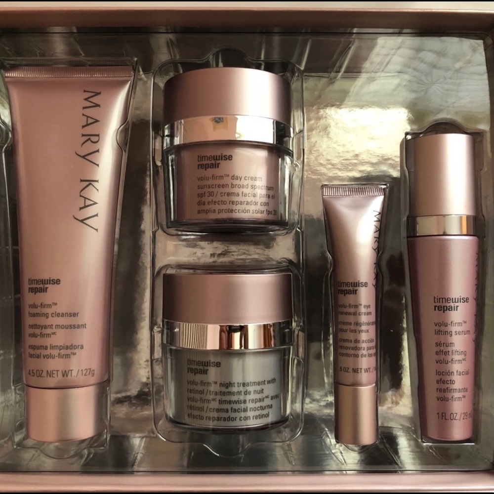 Mary Kay TimeWise Repair Volu-Firm Set